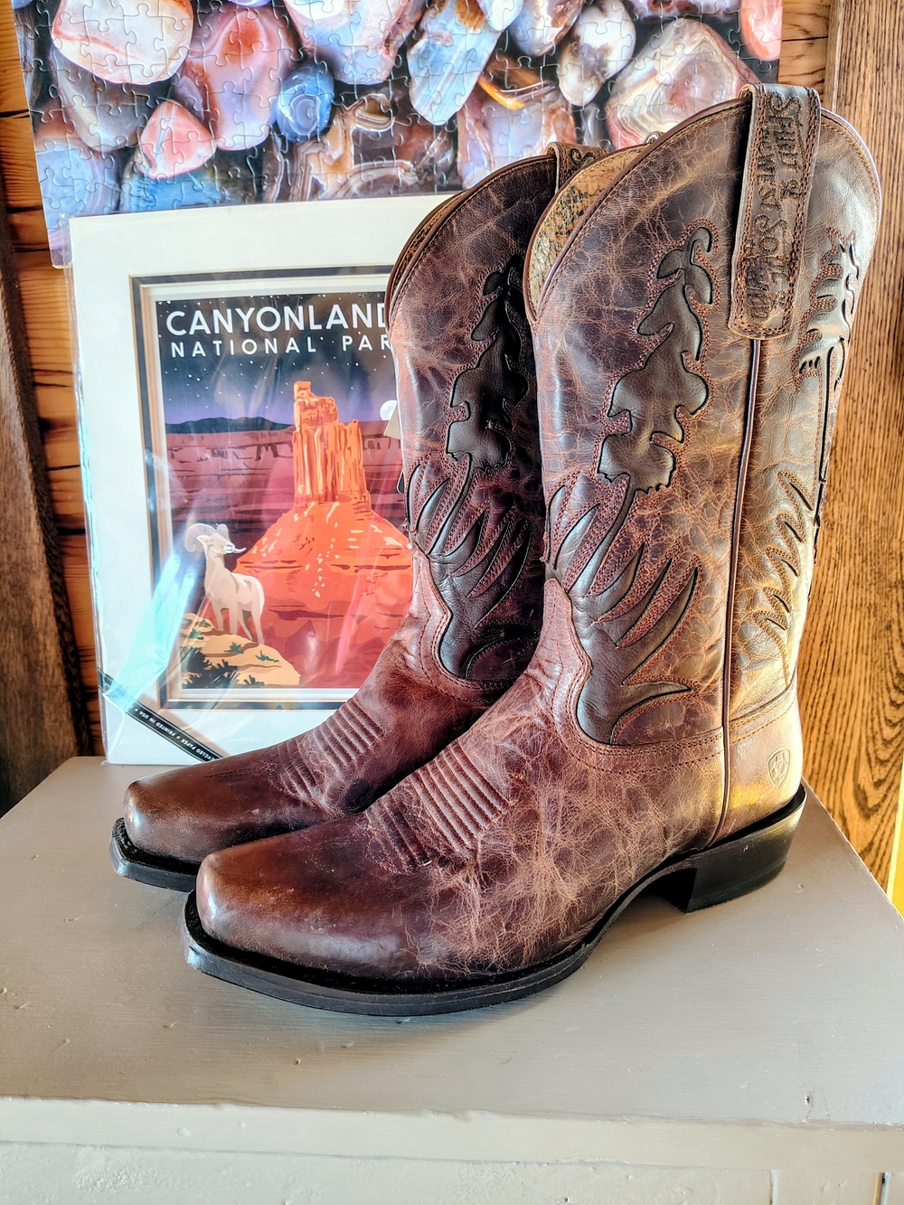 NWTs Ariat Hi Stepper Senero Pecan Brown Embossed Western Boots-size 9.5 EE